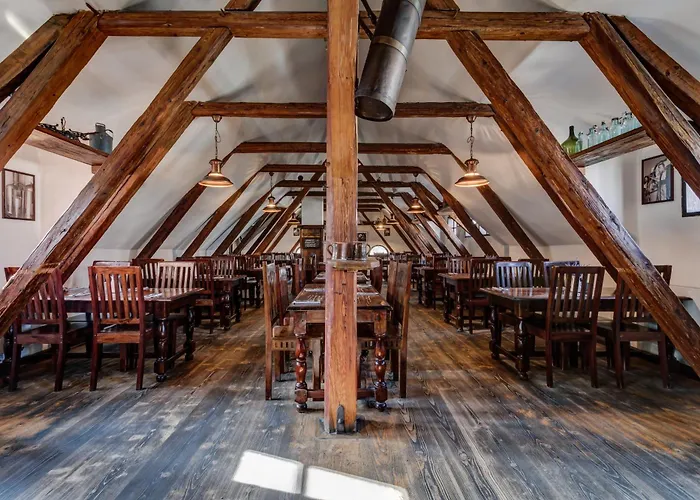 酒店 Zamek Zabreh & Pivovar 俄斯特拉发